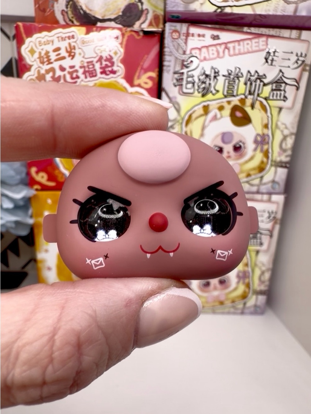 Baby Three 50% Brown Face Pink Hair Black Special White Bunny Eyes Fangs Blind